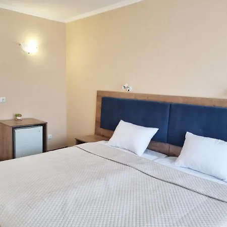 Azurro Hotel 3*