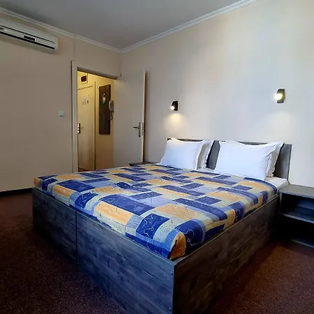Hotell Azurro 3*