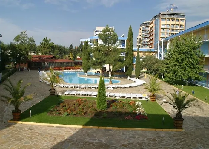 Hotell Azurro 3*