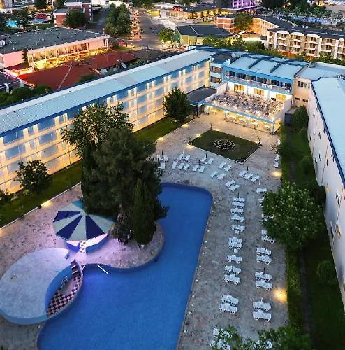 Hotell Azurro Slăntjev Brjag